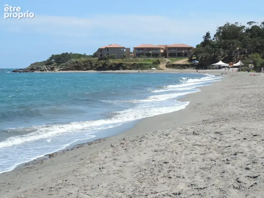 Marina di Bravone   T3 avec terrasse face piscine, parking privatif et plage à proximité - photo 15