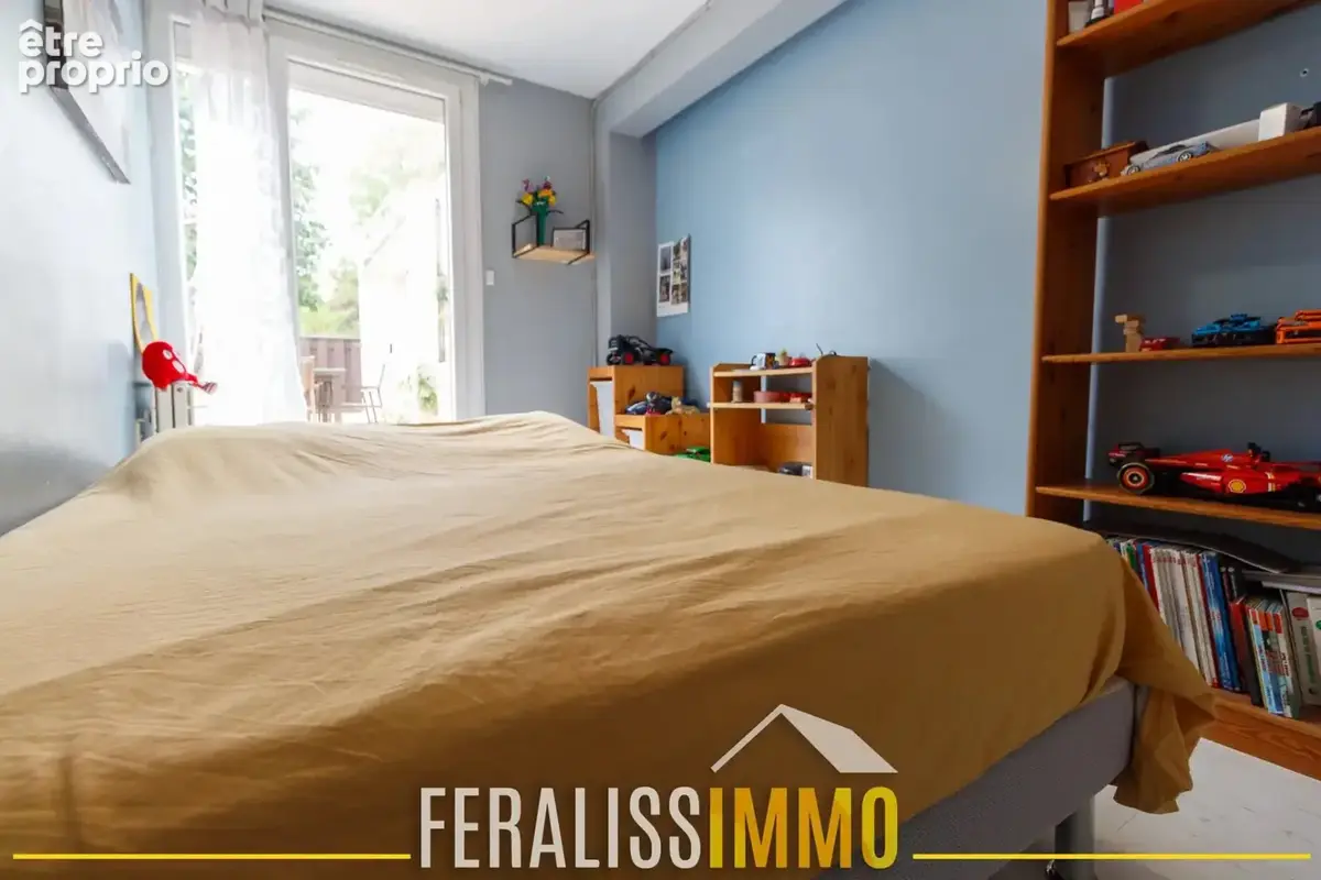 Spacieux et lumineux appartement dans quartier recherché - photo 12