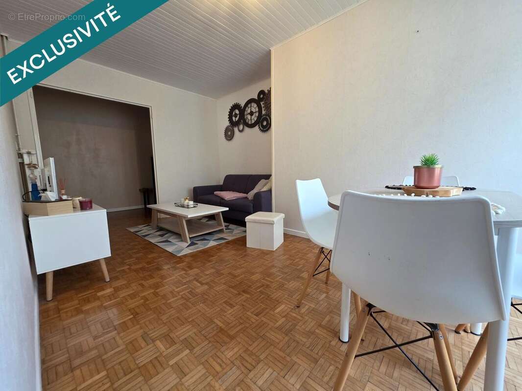 Photo 2 - Appartement à REIMS