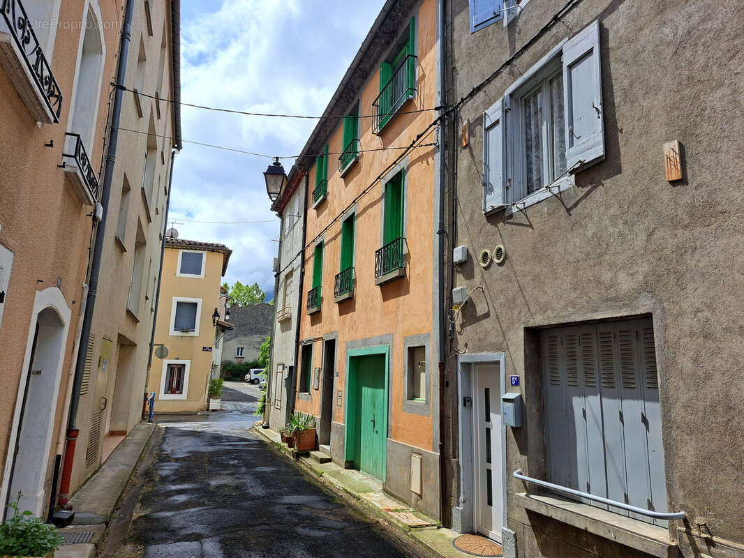 Maison à QUILLAN