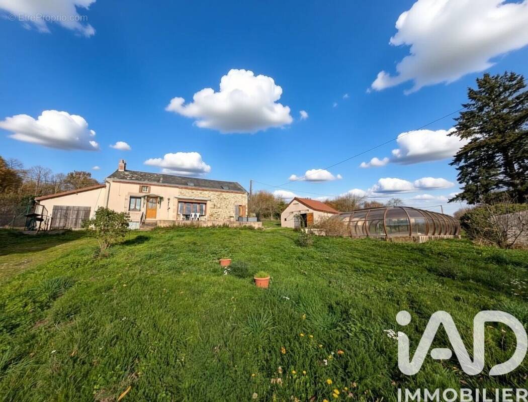 Photo 1 - Maison à MORTROUX