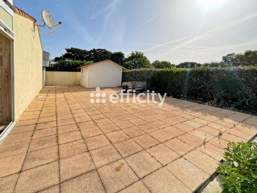 Maison 93 m² à Brem-Sur-Mer  - photo 12