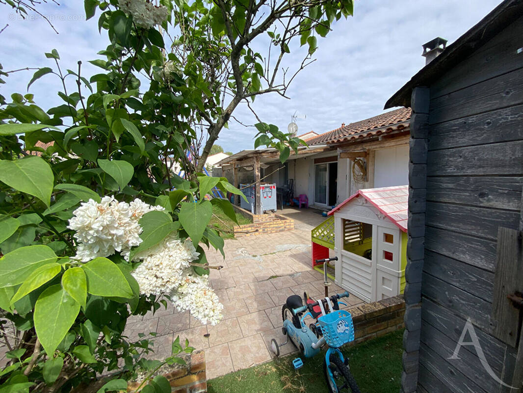 Maison à BEGLES