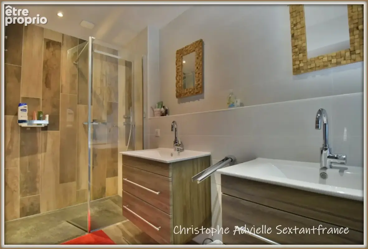 Domaine avec maison d'habitation et piscine, fonds de commerce pension féline et canine, stabulation sur 4 Ha - photo 6