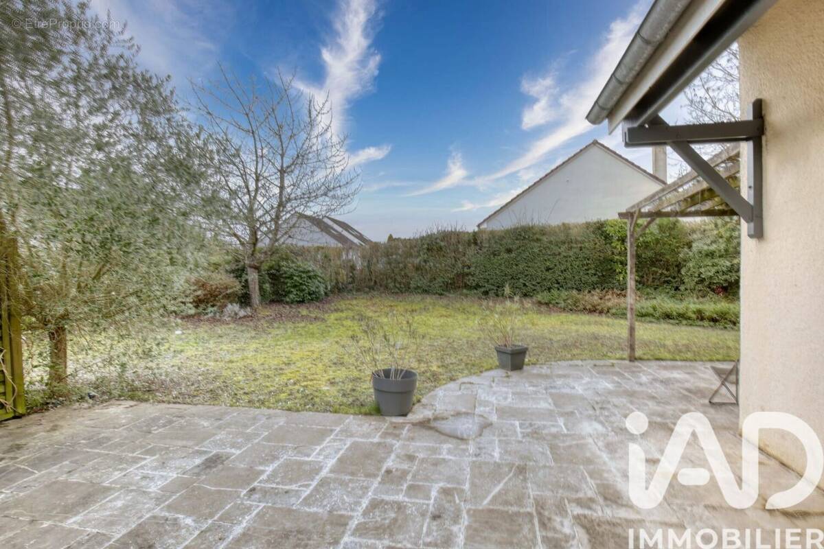 Photo 1 - Maison à VILLENNES-SUR-SEINE