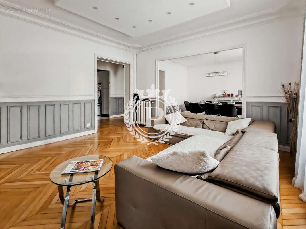 Appartement à LE RAINCY