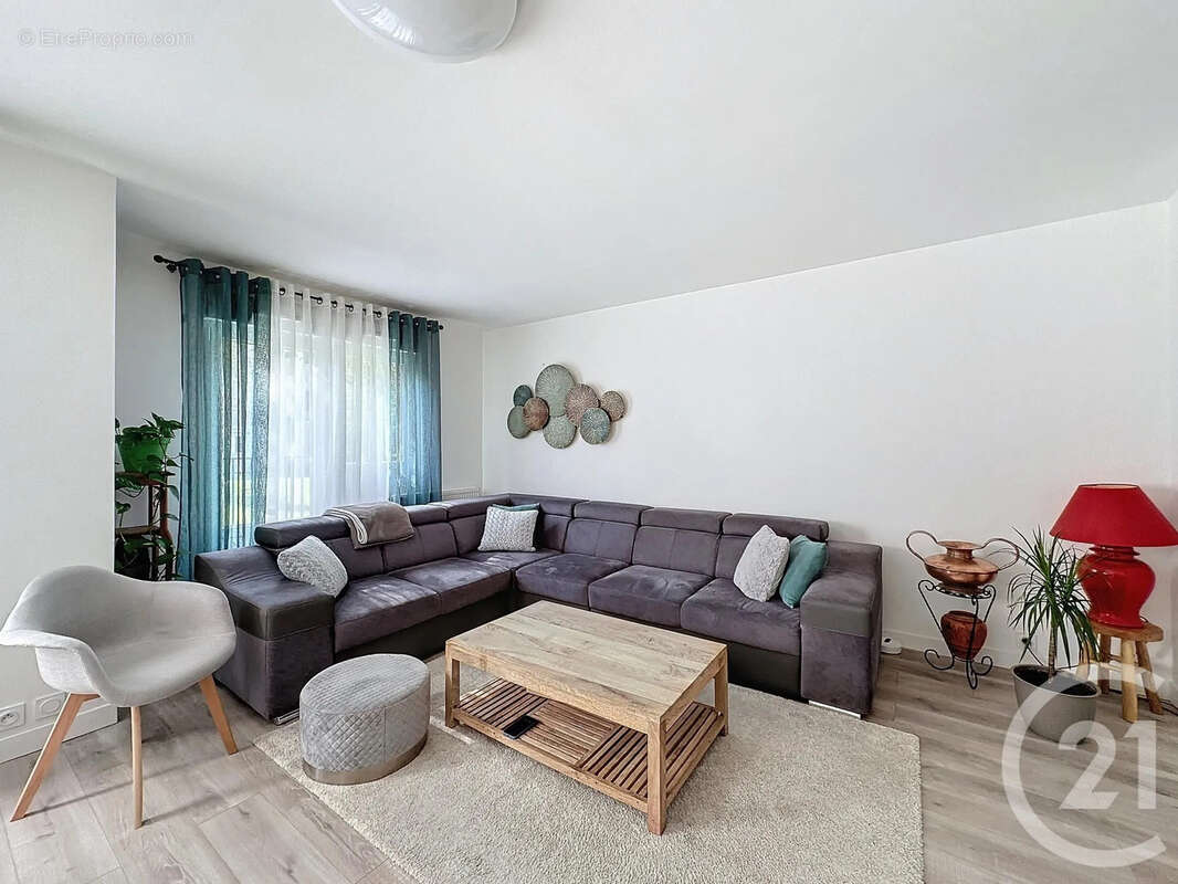 Appartement à SAINT-ANDRE-LES-VERGERS