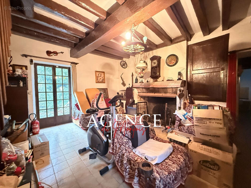 Maison à DONNEMARIE-DONTILLY