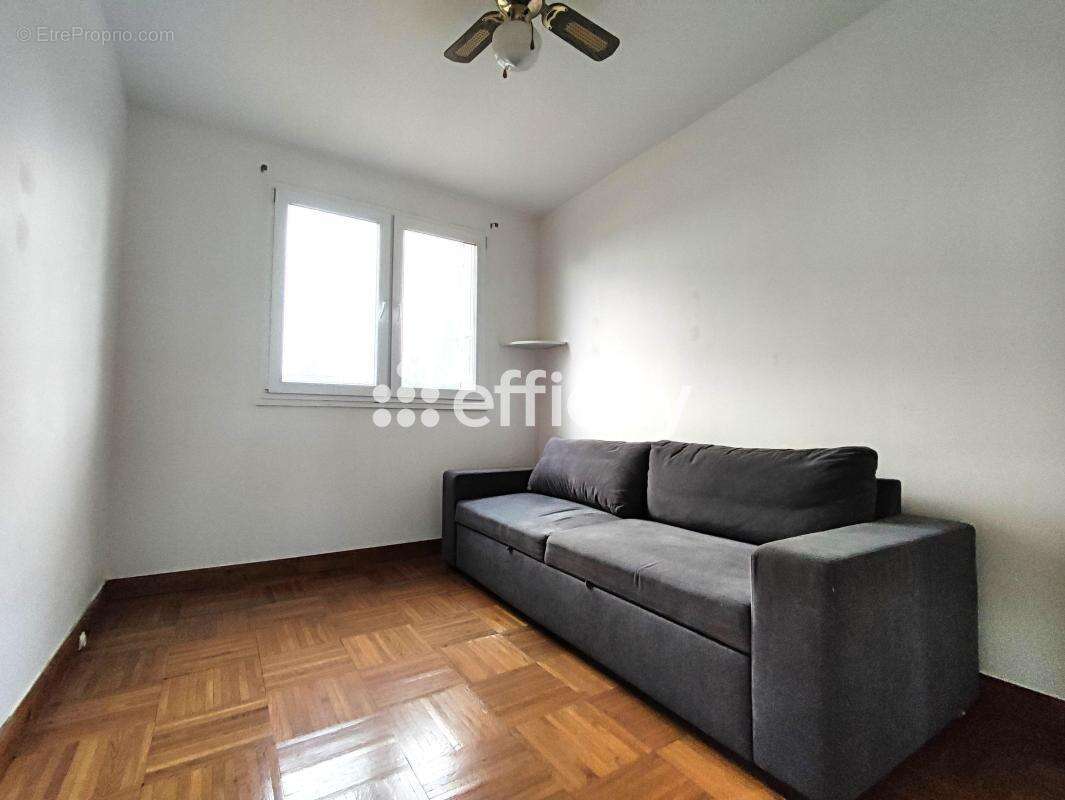 Appartement à EPINAY-SUR-SEINE