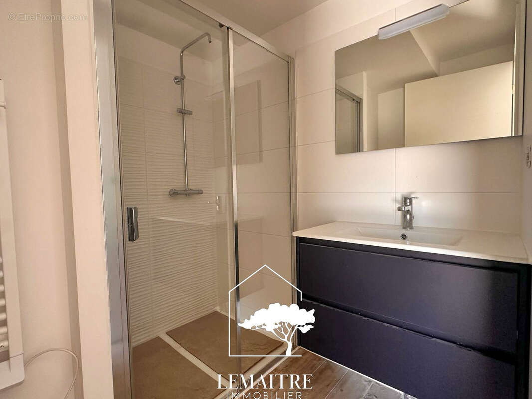 Appartement à LES MATHES