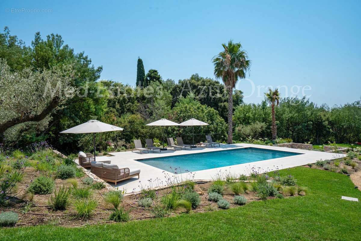 Élégante villa provençale rénovée avec vue mer – Domaine privé à Grimaud - photo 39