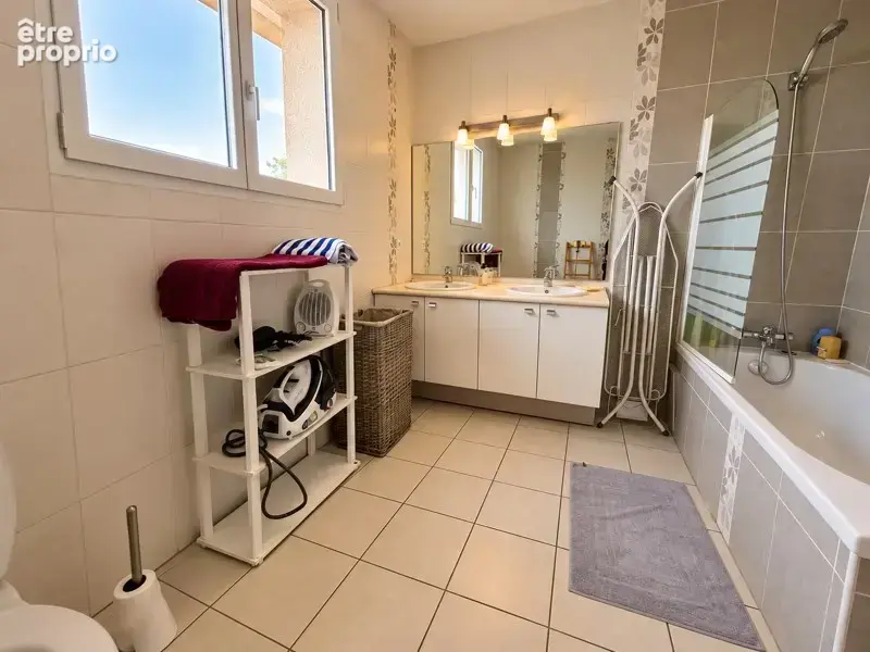Maison de 5 pièces principales - photo 5