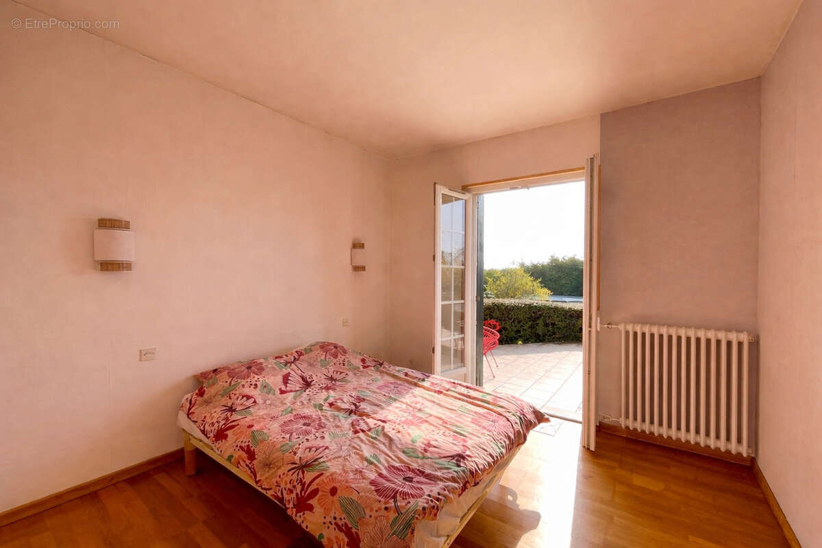 Maison à DARDEZ