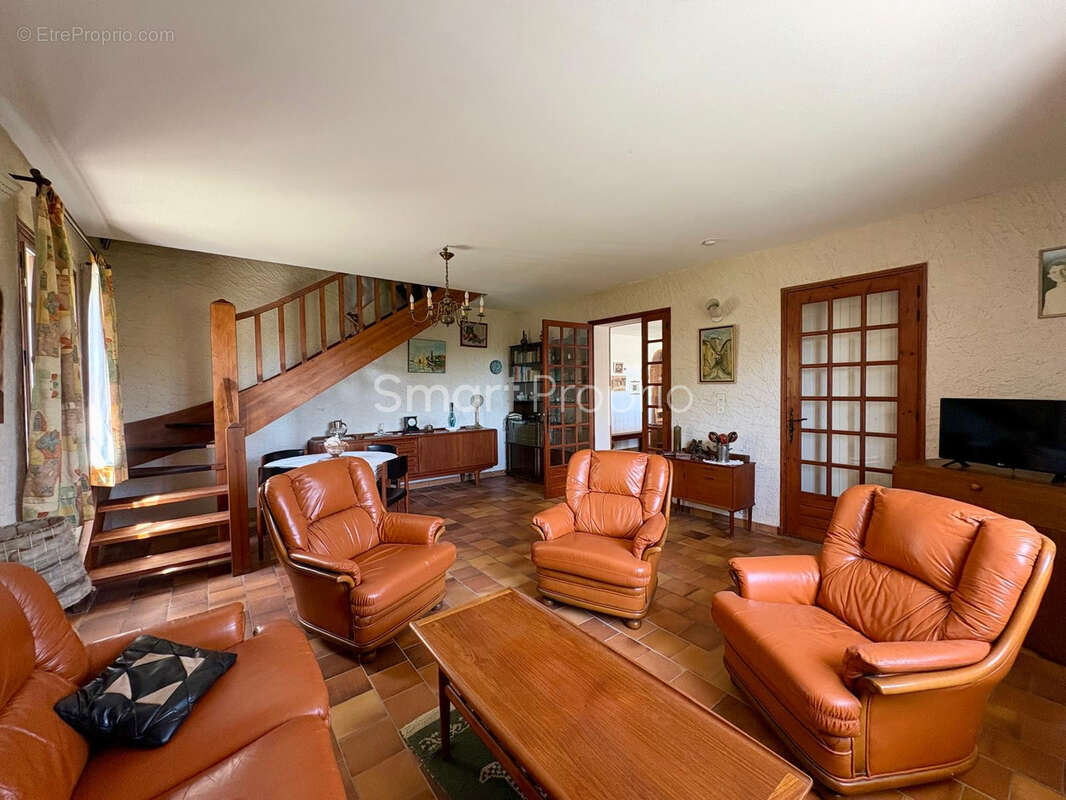 Maison à PIERREVERT