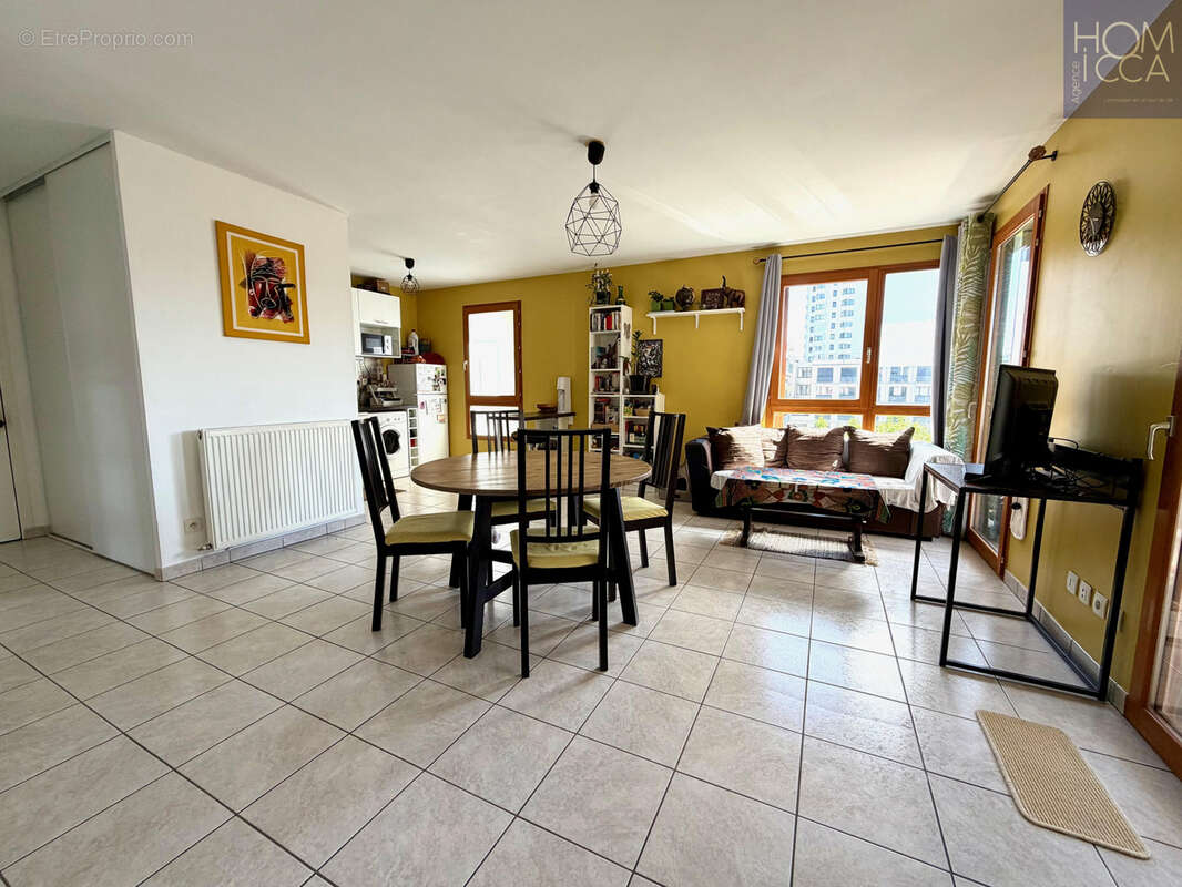 Appartement à LYON-9E