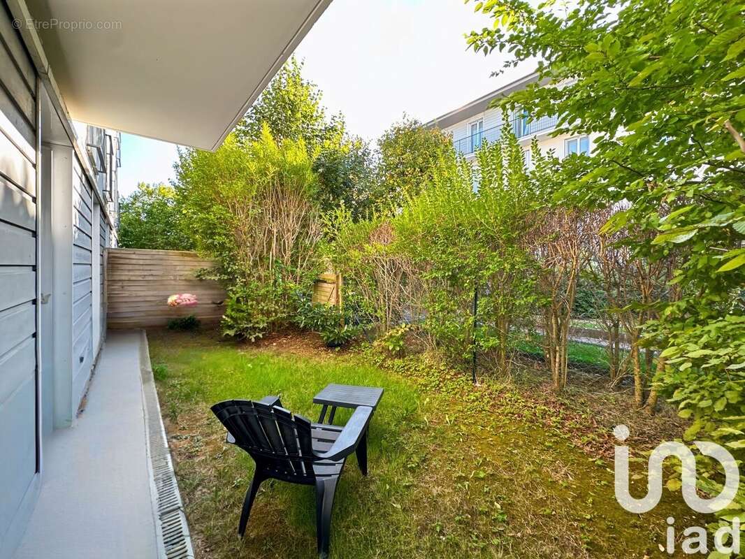 Photo 6 - Appartement à SAINTE-GENEVIEVE-DES-BOIS