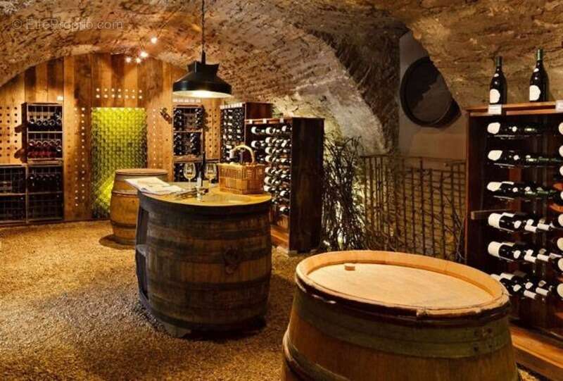 Commerce à LE CREUSOT