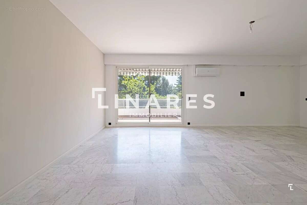 MY CADENELLE - Appartement T4/5 de 168m2 + Terrasses 35m2 - Résidence sécurisée avec piscine -13008 - photo 9