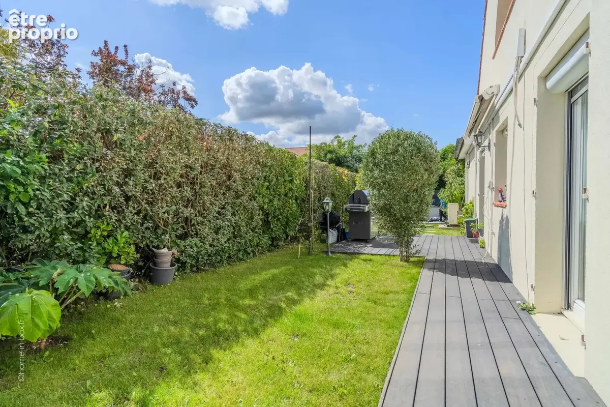 En exclusivité – villa d’exception avec piscine à bussy-saint-georges - photo 38