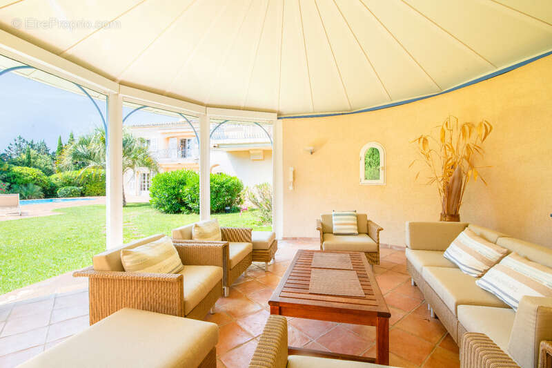 Maison à SAINT-RAPHAEL