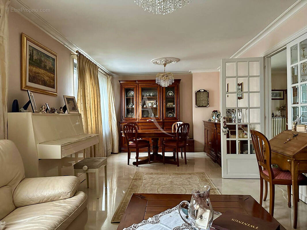 Maison à DRANCY