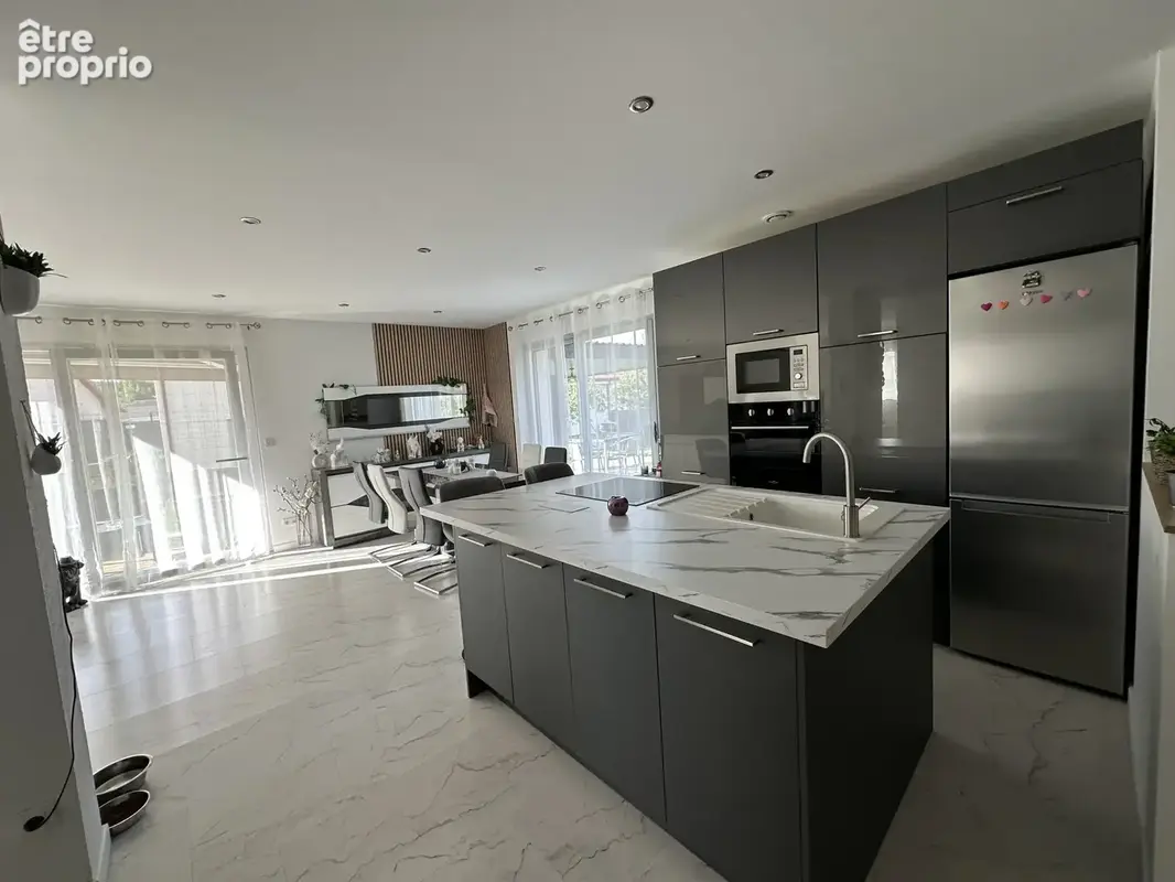 Maison avec 3 chambres construite en 2017 dans lotissement - photo 3