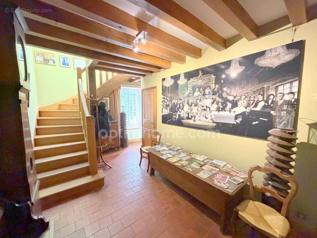 Propriété à vendre 10 pièces MERY SUR CHER (18) dans un environnement très calme et verdoyant - photo 11