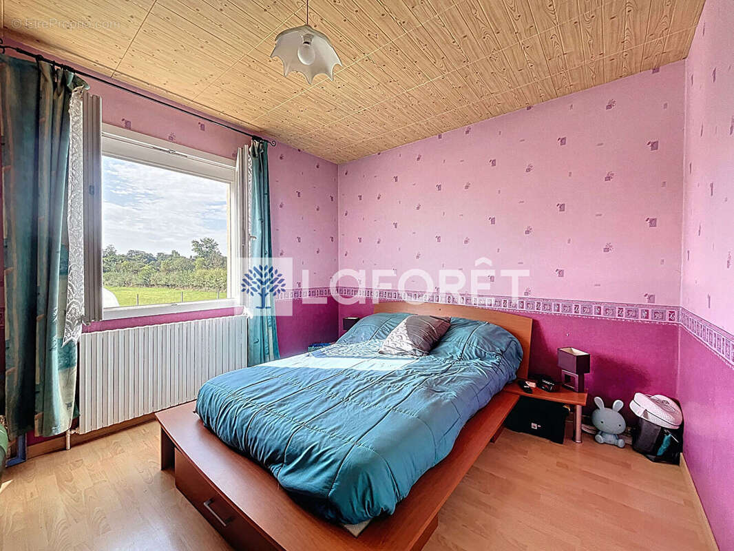 Maison à CHATILLON-SUR-THOUET