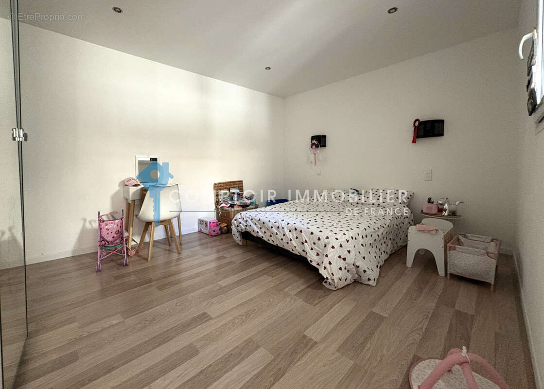 DEPT-13-A VENDRE TARASCON Immeuble de rapport de 5 lots - photo 11