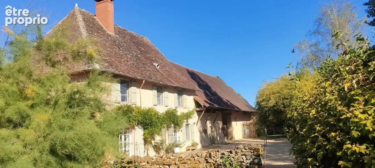 AUTHENTIQUE !!! Grande et belle maison en pierre dans un cadre préservé - photo 60