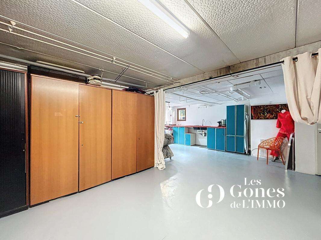 Maison à SAINT-GENIS-LAVAL