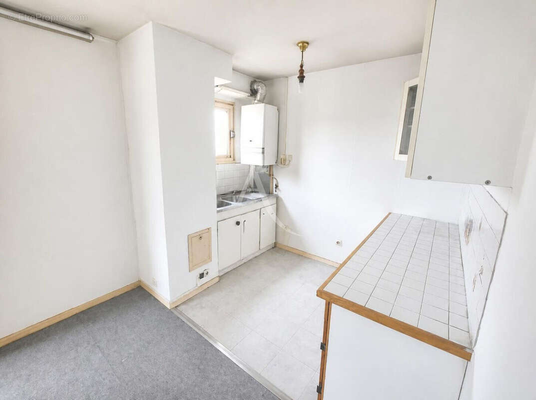 Appartement à IVRY-SUR-SEINE