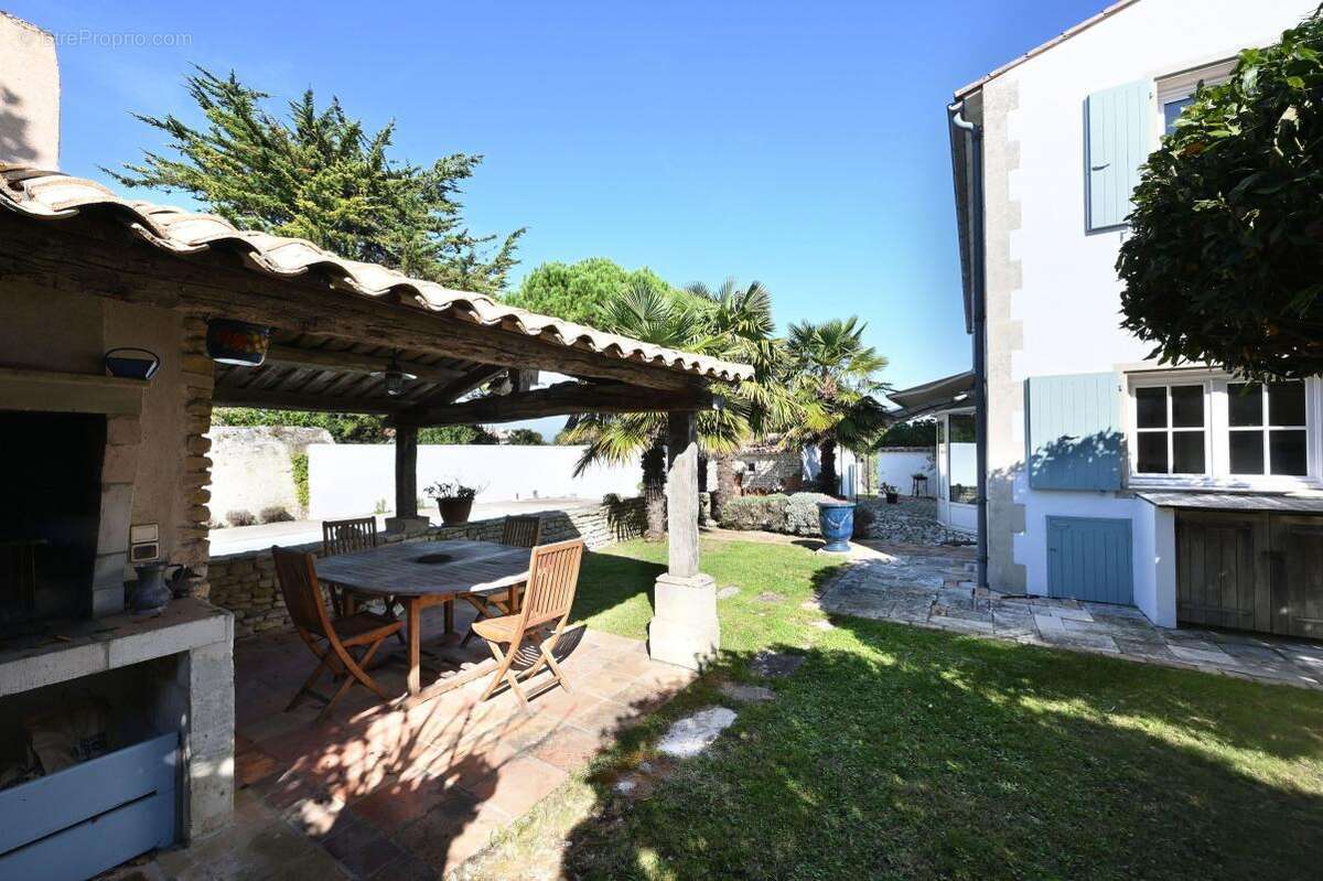 Maison à SAINT-MARTIN-DE-RE