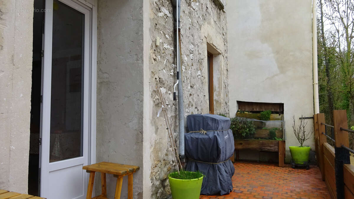 Maison à JOUY-SUR-MORIN