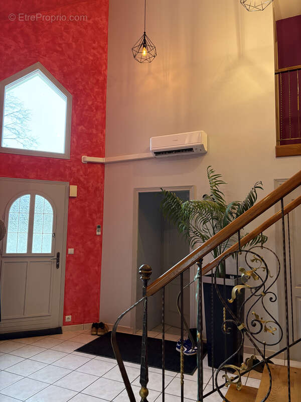 Maison à LA HAIE-TRAVERSAINE