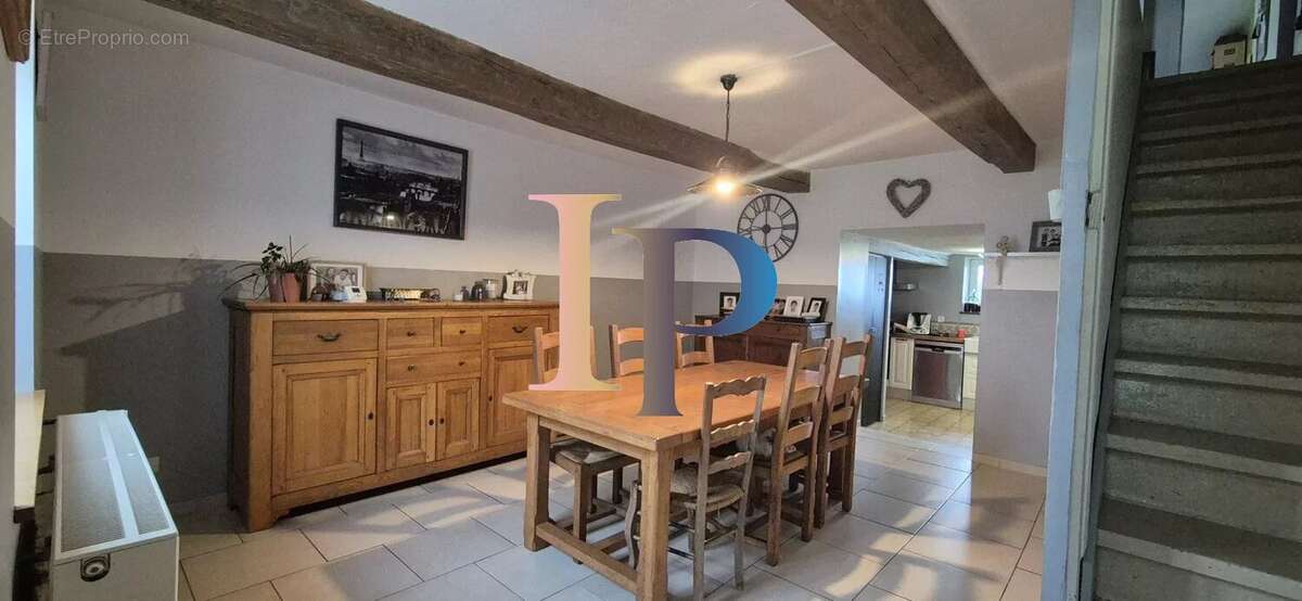 Maison à ARTAIX