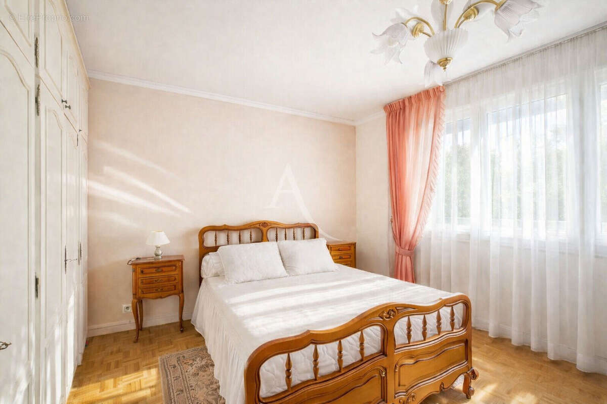 Appartement à CHAMPIGNY-SUR-MARNE