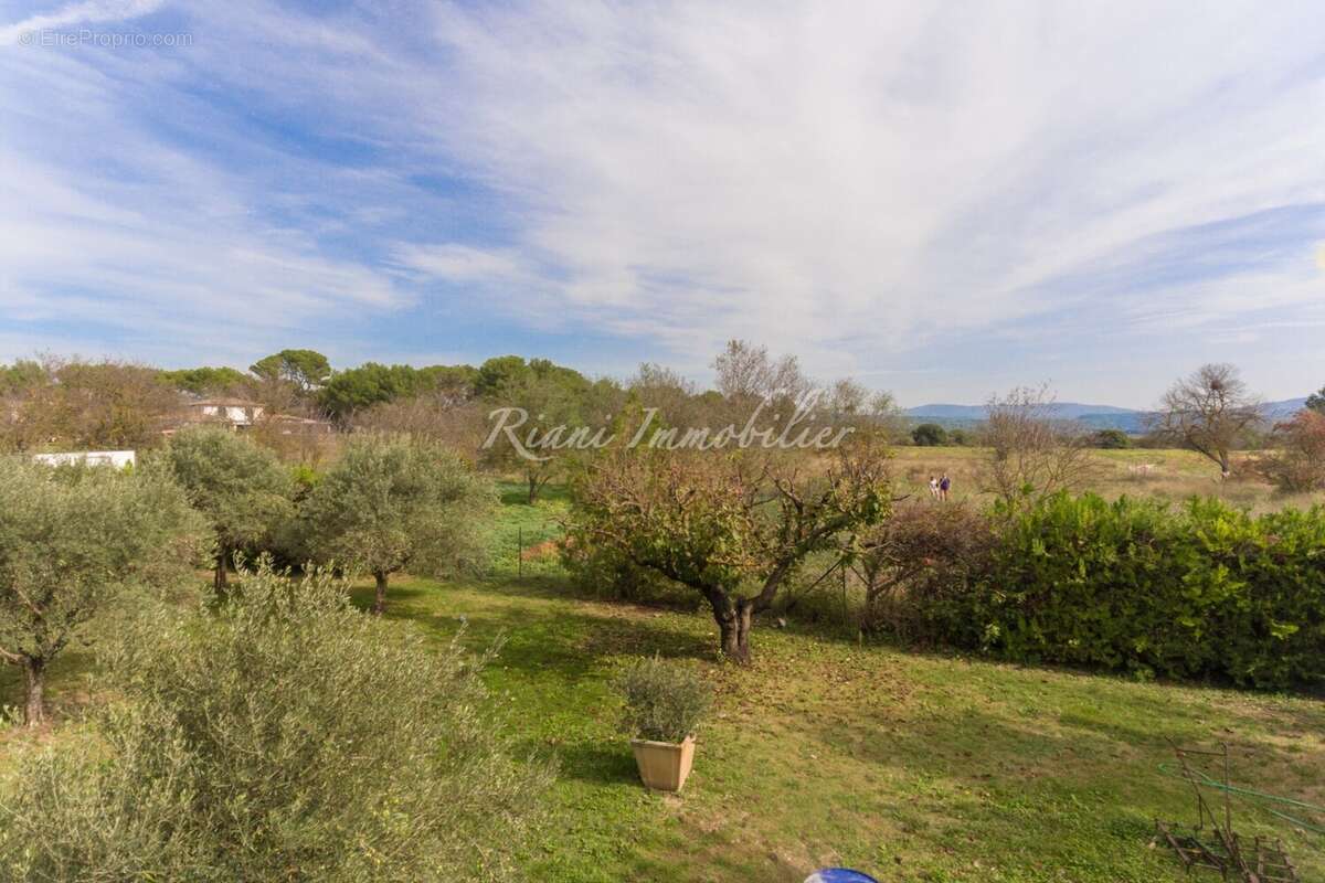 Maison à CABRIERES-D&#039;AVIGNON