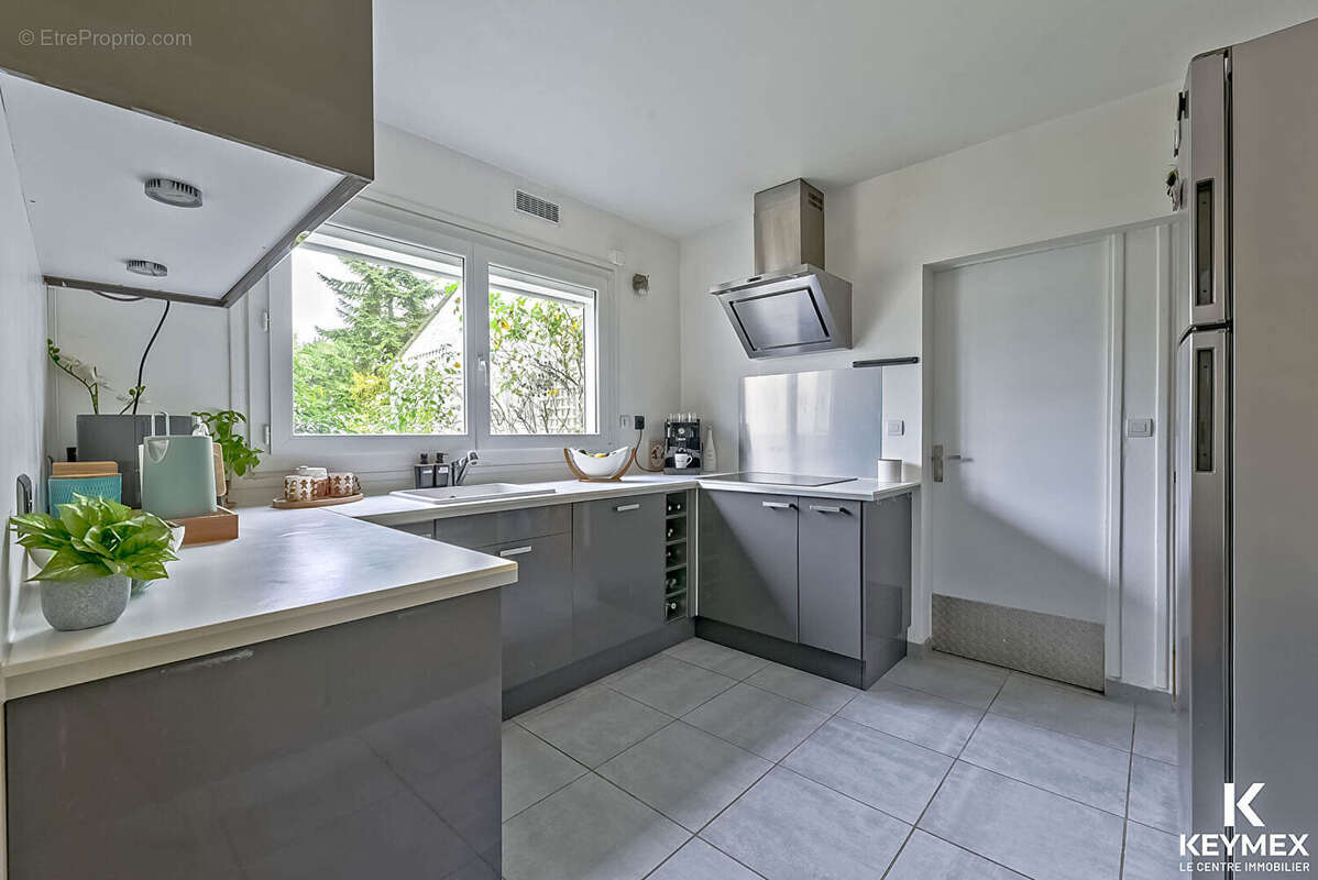 Maison à L&#039;ISLE-ADAM