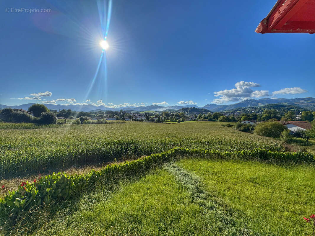 Maison à SAINT-JEAN-PIED-DE-PORT