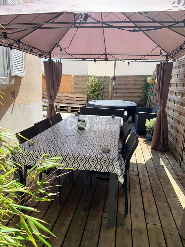 Maison à SAVIGNY-SUR-ORGE