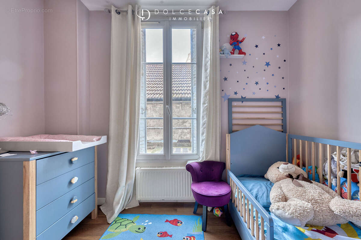 Appartement à NOGENT-SUR-MARNE
