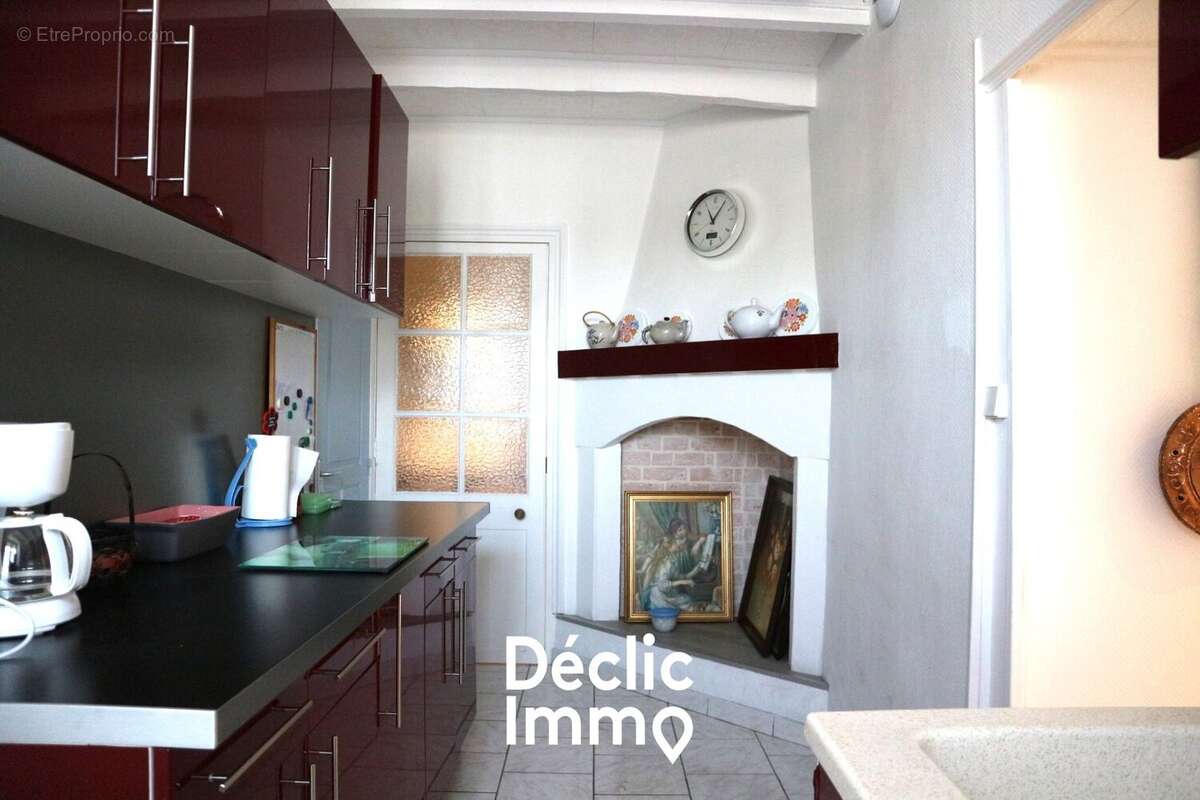 La Jarrie - Maison de 103 m2 3 chambres  Terrasse  Commerces à pied - photo 3