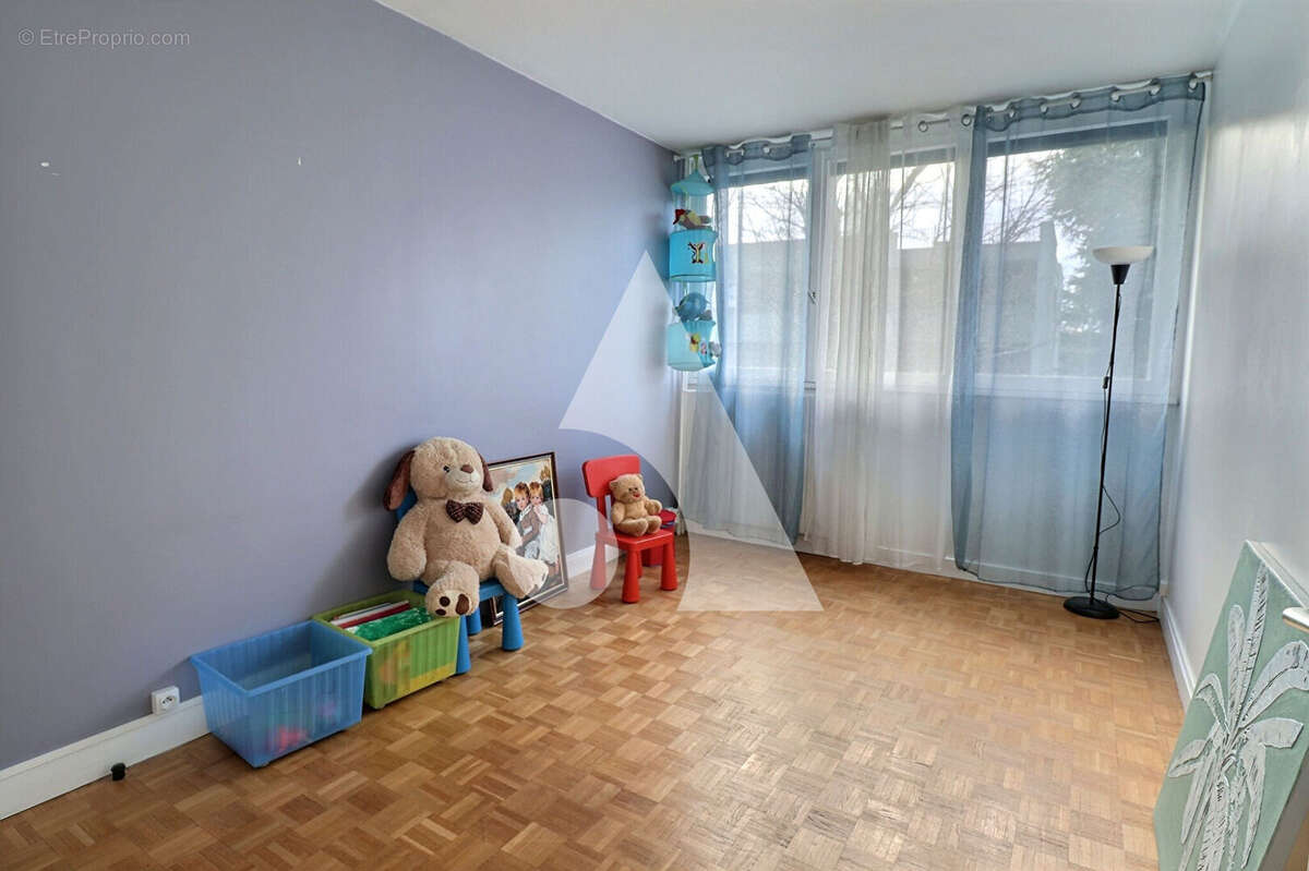 Appartement à MERY-SUR-OISE