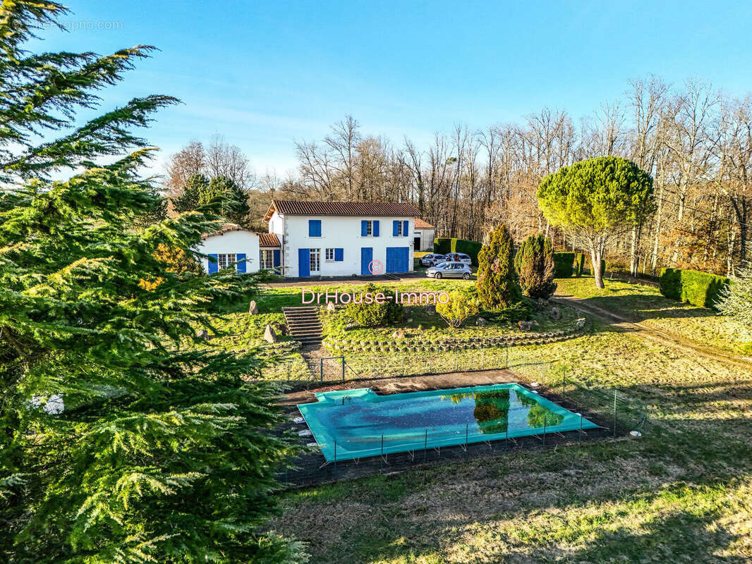 Maison à BRANTOME