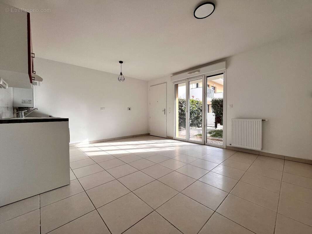 Appartement à AUZEVILLE-TOLOSANE