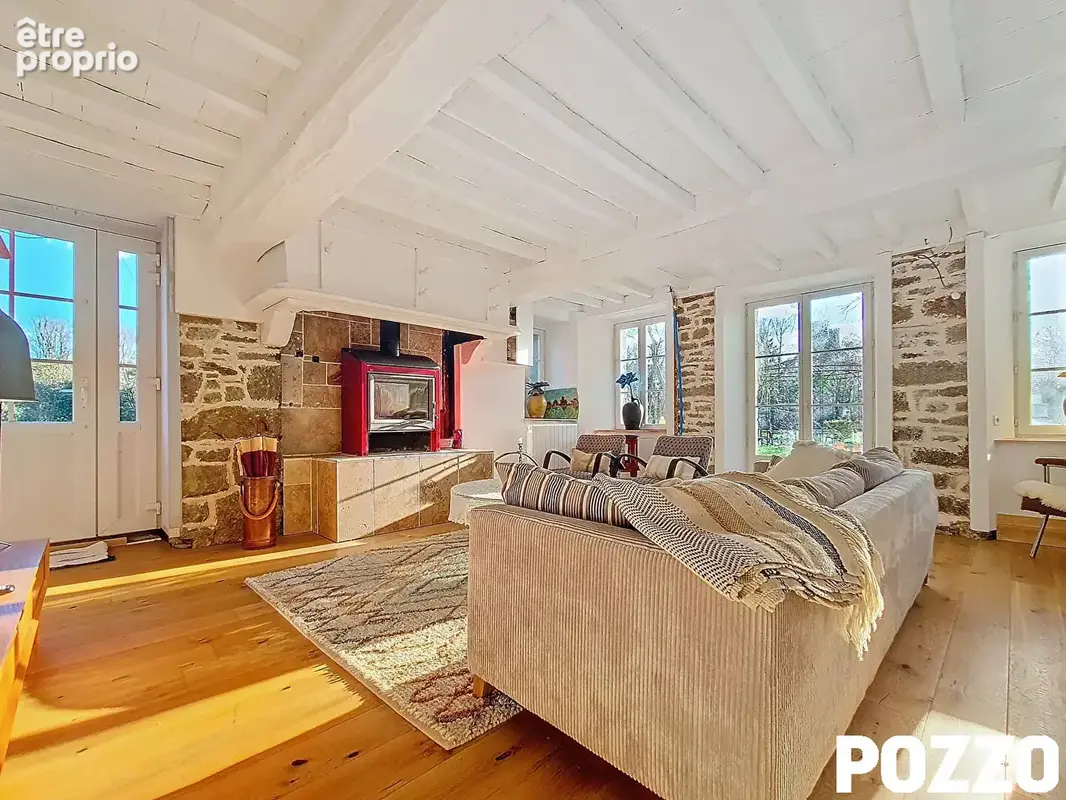 Belle propriété en pierres à vendre - Hambye- au calme - avec plus de 2 hectares de terrain - photo 3