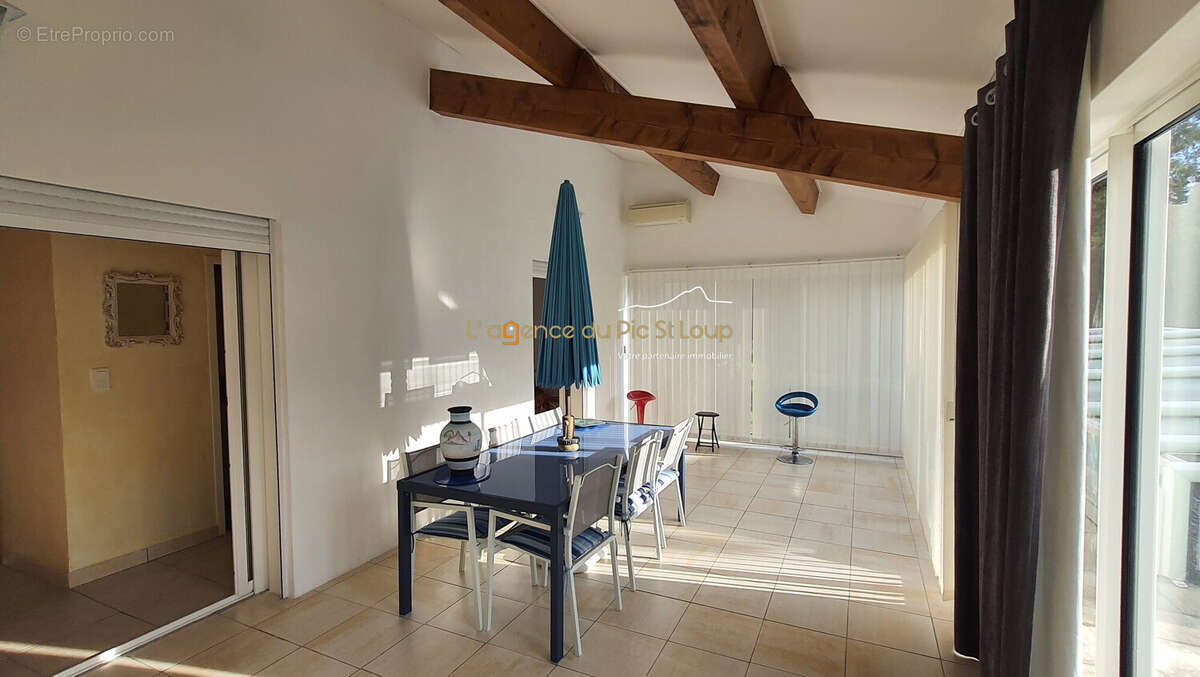 Maison à SAINT-GELY-DU-FESC