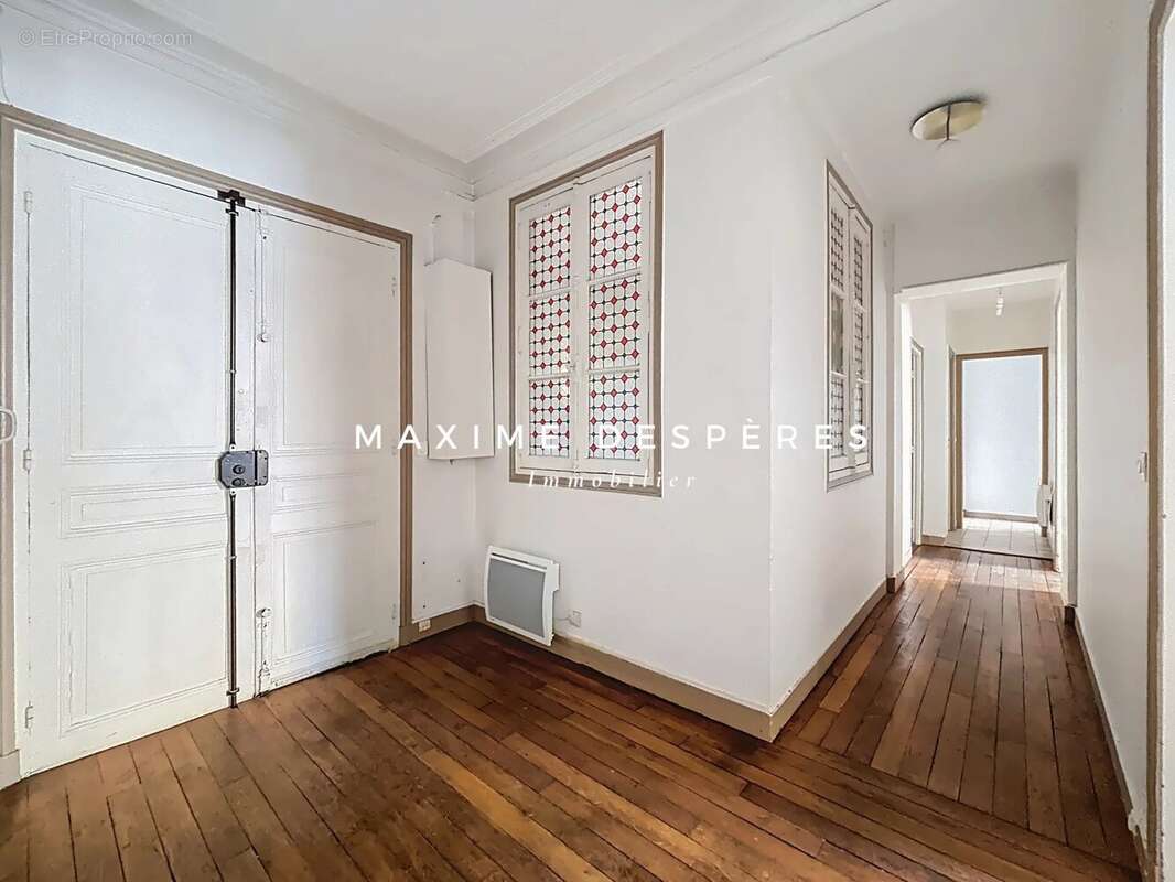 Appartement à LEVALLOIS-PERRET