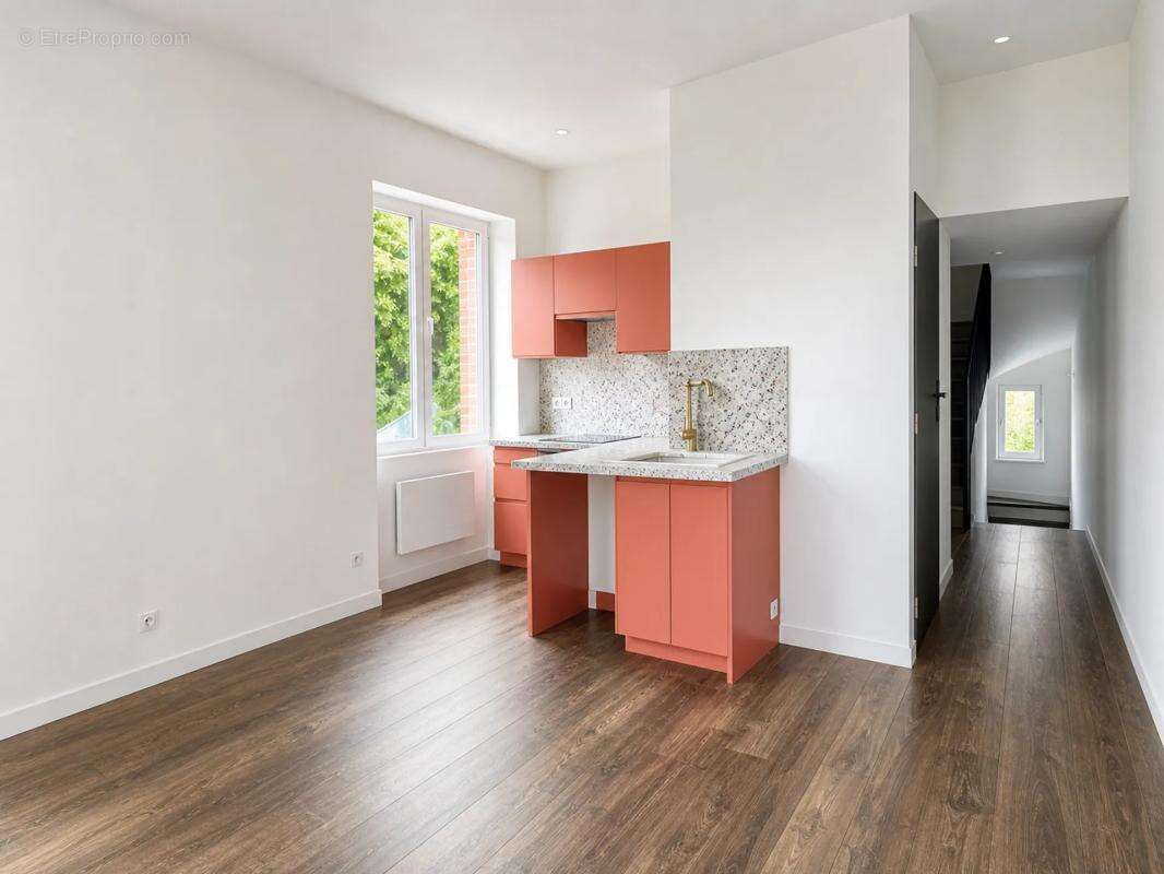 Appartement de 4 pièces de 60 m² à Rilly-la-Montagne - photo 2